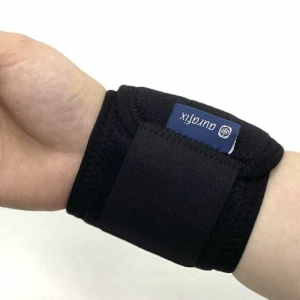 Бандаж на лучезапястный сустав Aurafix 600