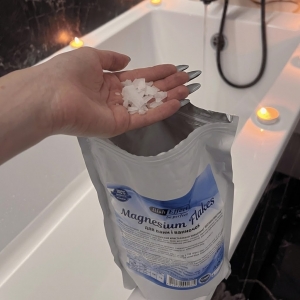 Магнієві пластівці Бішофіт Полтавський (Magnesium Flakes) 7000 г Магнієві пластівці Бішофіт Полтавський (Magnesium Flakes) 7000 г