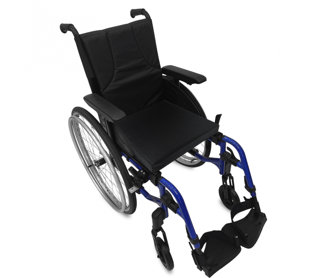  Среднеактивное кресло-коляска Invacare Action 3 NG