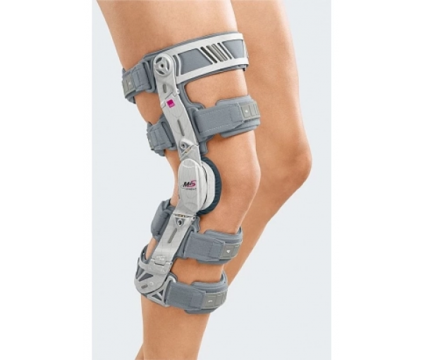 Ортез коленный 4-точечный, жесткий M.4s OA Comfort Medi